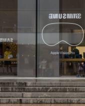 苹果Vision Pro售价太贵 中国上市首日没iPhone热闹